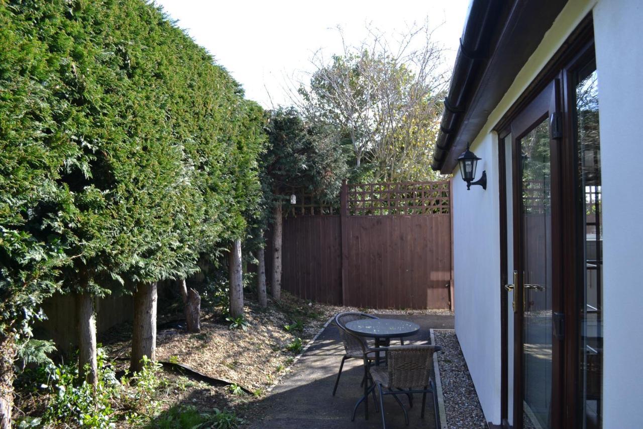 Number 2, Lytton Tree Lodge, Reydon, Southwold Dış mekan fotoğraf